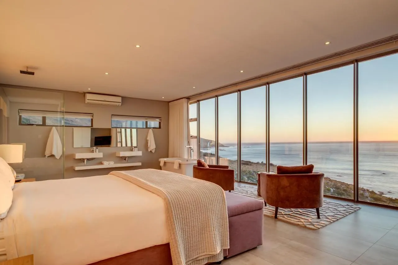 Apostle'S Edge Villa Camps Bay