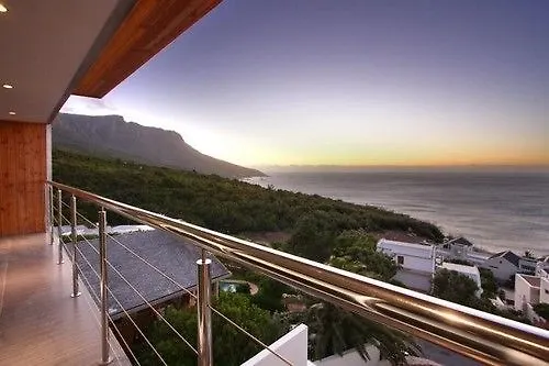 Apostle'S Edge Villa Camps Bay